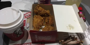 Ресторан быстрого обслуживания KFC фотография 5